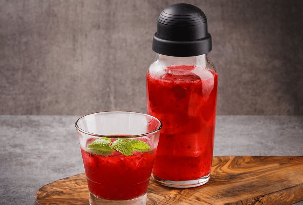 TROPICAL BERRY MOJITO SHAKER